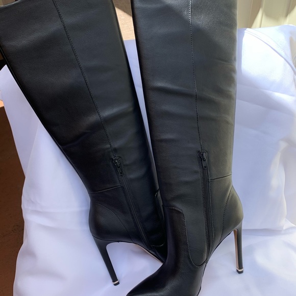 Kenneth Cole Shoes - Kenneth Cole New York Riley tubular LEATHER boot